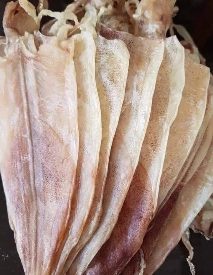 Mực khô xếp thành chồng